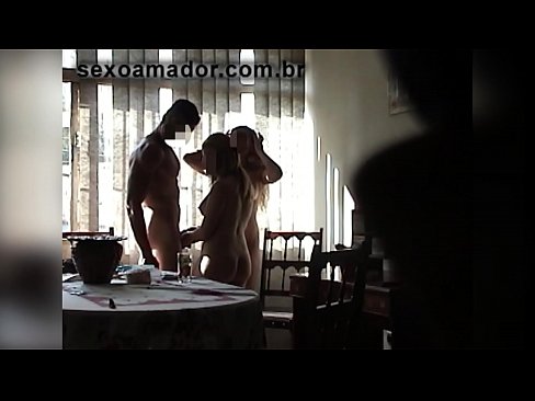 ❤️ Sex przyjaciele zapraszają gigantycznego mężczyznę i trójkąt z nim ❌ Super sex at porn pl.hotpornphotos.ru